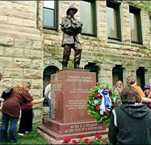 benjaminfranklinmemorial-05