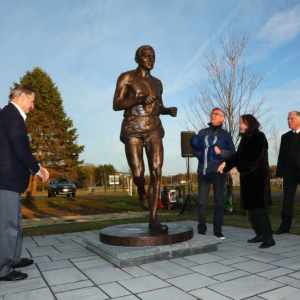 sheehanstatue022-307