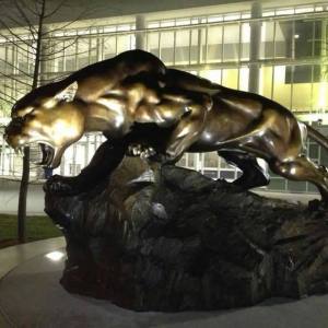 floridainternationaluniversitypanther-04