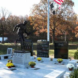 Images of Hanlon Sculpture of fallen Army Ranger Michael Ollis